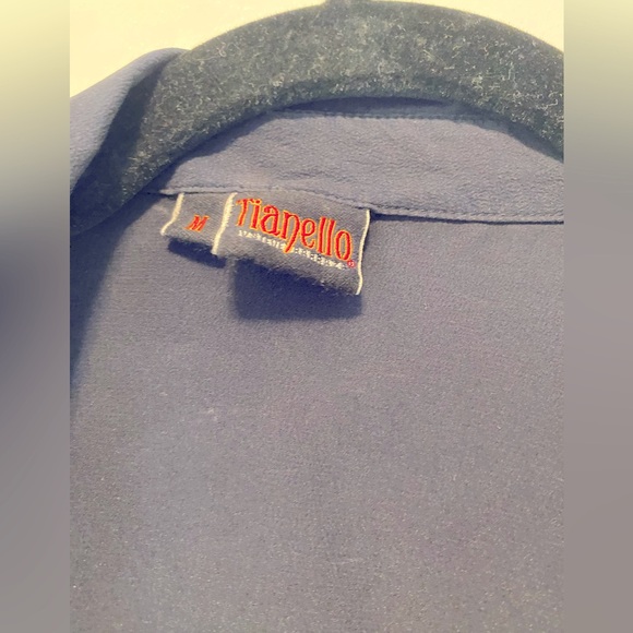 Tianello washable black silk blouse- size Medium - Picture 2 of 4